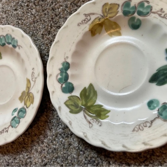 Metlox Vernonware Vernon Ware Leaves Fruit 6" Saucers Plates Hand Painted Set 2